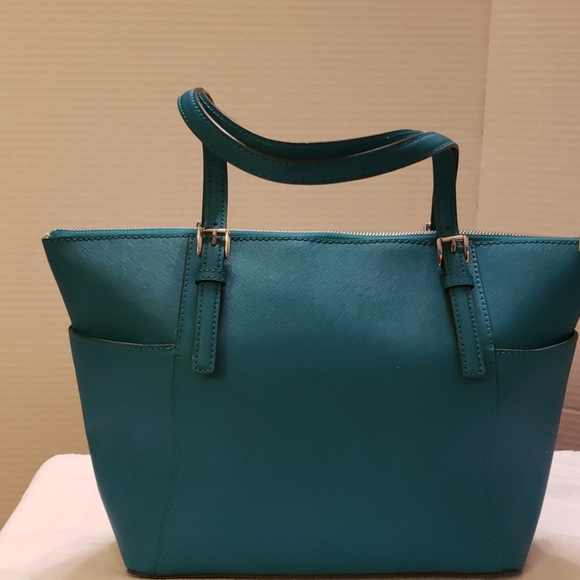 Michael Kors | Jet Set Saffiano Leather Shoulder - Picture 2 of 8